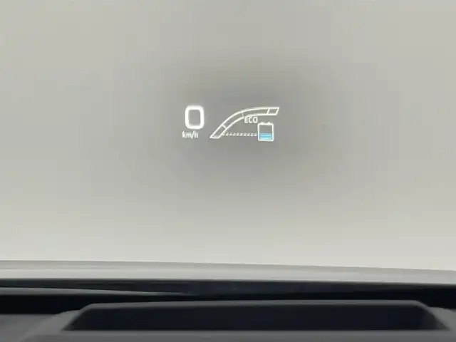 トヨタ プリウス A 千葉県 2017(平29)年 2.1万km アティチュードブラックマイカ 純正9型ナビ/AM＆FM＆Bluetooth＆フルセグTV＆CD＆DVD/トヨタセーフティセンス/レーダークルーズコントロール/プリクラッシュセーフティ/ヘッドアップディスプレイ/オートマチックハイビーム/バックカメラ/ブラインドスポットモニター/LEDヘッドライト/フォグランプ/ステアリングスイッチ/バックカメラ/ビルトインETC/電動格納サイドミラー/運転席シートリフター/EVモード/アイドリングストップ/ウィンカーミラー/純正ドアバイザー/純正フロアマット/プッシュスタート/ISOFIX