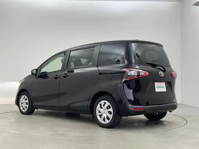 トヨタ シエンタ G クエロ 埼玉県 2018(平30)年 4.8万km クールボルドーガラスフレーク 純正ナビ　フリップダウンモニター　バックカメラ　ビルトインＥＴＣ　ドライブレコーダー　セーフティセンス　ステアリングスイッチ　プッシュスタート　スマートキー　オートハイビーム　ＬＥＤヘッドライト　ＴＶ