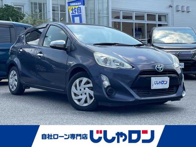 トヨタ アクア S 愛知県 2015(平27)年 12.5万km ダークバイオレットマイカメタリック (株)IDOMが運営する【じしゃロン名古屋鳴海店】の自社ローン専用車両になりますこちらは現金またはオートローンご利用時の価格です。自社ローンご希望の方は別途その旨お申付け下さい/社外SDナビ（AVIC-RZ03）/CD/DVD/SD/BT/ワンセグ/バックカメラ/ETC/横滑り防止装置/オートライト/純正ホイールキャップ/社外フロアマット/プッシュスタート/スマートキー