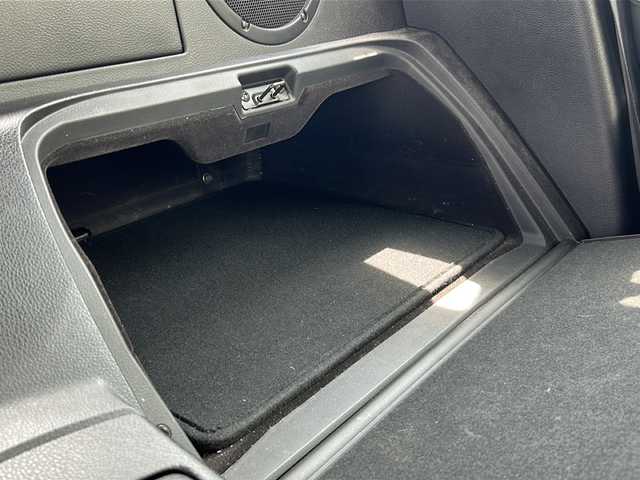 日産 フェアレディ Ｚ バージョンT 茨城県 2006(平18)年 7.7万km ホワイトパール Z34純正19inアルミホイール/BOSEサウンドシステム/黒革レザーシート/パワーシート/シートヒーター/ETC/オートライト/HIDヘッドライト/リモコンキー
