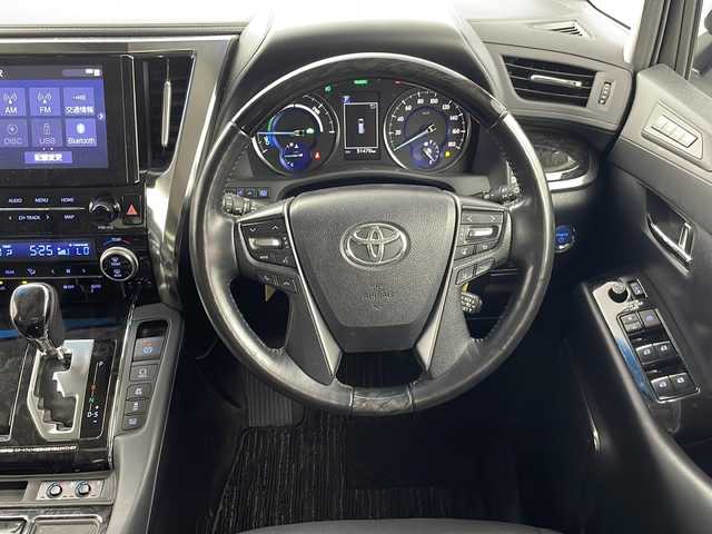 トヨタ アルファードハイブリット SR Cパッケージ 愛知県 2020(令2)年 5.2万km ホワイトパールクリスタルシャイン 純正ナビ/Bluetooth/フルセグTV/CD/DVD/後席モニター/両側パワースライドドア/サンルーフ/衝突被害軽減ブレーキ/レーンアシスト/コーナーセンサー/レーダークルーズコントロール/ハンドルヒーター/前席シートヒーター/シートクーラー/パワーバックドア/パワーシート/ドライブレコーダー/ETC/LEDオートライト/純正17インチアルミホイール/電動格納ミラー