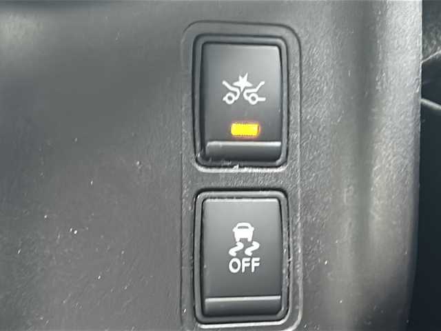 日産 セレナ ハイウェイスター 茨城県 2016(平28)年 5.6万km ブリリアントホワイトパール プレミアムインテリア/純正9インチメ大画面ナビ【MM516D-L】/(地デジTV・CD・DVD・BT・ラジオ再生)/プロパイロットシステム/両側パワースライドドア/衝突軽減ブレーキ/コーナーセンサー/アラウンドビューカメラ/ドライブレコーダー/ETC/オートライト/LEDヘッドライト/純正16inアルミホイール/純正フロアマット/スマートキー/取扱説明書/保証書