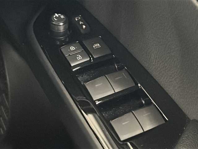 トヨタ プリウス A 福島県 2019(令1)年 1.3万km ホワイトパールクリスタルシャイン ワンオーナー　純正９インチナビ　フルセグＴＶ　バックカメラ　トヨタセーフティーセンス　レーダークルーズコントロール　前後ドライブレコーダー　ビルトインＥＴＣ　クリアランスソナー　ヘッドアップディスプレイ