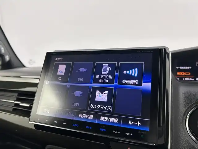 ホンダ Ｎ ＢＯＸ カスタム G L ホンダセンシング 千葉県 2020(令2)年 3.1万km プラチナホワイトパール 禁煙車/Honda SENSING/・衝突軽減ブレーキ〈CMBS〉/・誤発進抑制機能/・歩行者事故低減ステアリング/・先行車発進お知らせ機能/・標識認識機能●路外逸脱抑制機能/・ACC〈アダプティブ・クルーズ・コントロール〉/・LKAS〈車線維持支援システム〉/・後方誤発進抑制機能/・オートハイビーム/純正ナビ/・VXM-175VFEi/・CD/DVD/BT/フルセグ/左側パワースライドドア/前席シートヒーター/9灯式フルLEDヘッドライト/オートライト/シーケンシャルターンシグナルランプ/純正14インチAW/スマートキー/ビルトインETC