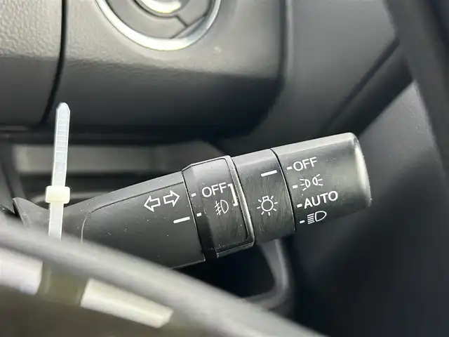 ホンダ Ｎ ＢＯＸ カスタム G L ホンダセンシング 千葉県 2020(令2)年 3.1万km プラチナホワイトパール 禁煙車/Honda SENSING/・衝突軽減ブレーキ〈CMBS〉/・誤発進抑制機能/・歩行者事故低減ステアリング/・先行車発進お知らせ機能/・標識認識機能●路外逸脱抑制機能/・ACC〈アダプティブ・クルーズ・コントロール〉/・LKAS〈車線維持支援システム〉/・後方誤発進抑制機能/・オートハイビーム/純正ナビ/・VXM-175VFEi/・CD/DVD/BT/フルセグ/左側パワースライドドア/前席シートヒーター/9灯式フルLEDヘッドライト/オートライト/シーケンシャルターンシグナルランプ/純正14インチAW/スマートキー/ビルトインETC