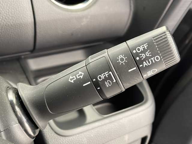 ホンダ Ｎ ＢＯＸ カスタム EX ターボ 千葉県 2021(令3)年 2.9万km クリスタルブラックパール 衝突軽減ブレーキ/レーンキープアシスト/純正アルミホイール/社外SDナビ/（フルセグ/Bluetooth/USB/FM/AM/AppleCarPlay）/バックカメラ/ETC/ドライブレコーダー/コーナーセンサー/レーンキープアシスト/ハーフレザーシート/LEDヘッドライト/電動格納ミラー