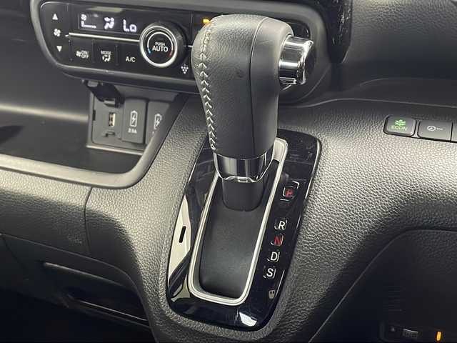 ホンダ Ｎ ＢＯＸ カスタム EX ターボ 千葉県 2021(令3)年 2.9万km クリスタルブラックパール 衝突軽減ブレーキ/レーンキープアシスト/純正アルミホイール/社外SDナビ/（フルセグ/Bluetooth/USB/FM/AM/AppleCarPlay）/バックカメラ/ETC/ドライブレコーダー/コーナーセンサー/レーンキープアシスト/ハーフレザーシート/LEDヘッドライト/電動格納ミラー