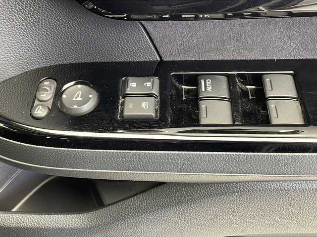 ホンダ Ｎ ＢＯＸ カスタム EX ターボ 千葉県 2021(令3)年 2.9万km クリスタルブラックパール 衝突軽減ブレーキ/レーンキープアシスト/純正アルミホイール/社外SDナビ/（フルセグ/Bluetooth/USB/FM/AM/AppleCarPlay）/バックカメラ/ETC/ドライブレコーダー/コーナーセンサー/レーンキープアシスト/ハーフレザーシート/LEDヘッドライト/電動格納ミラー