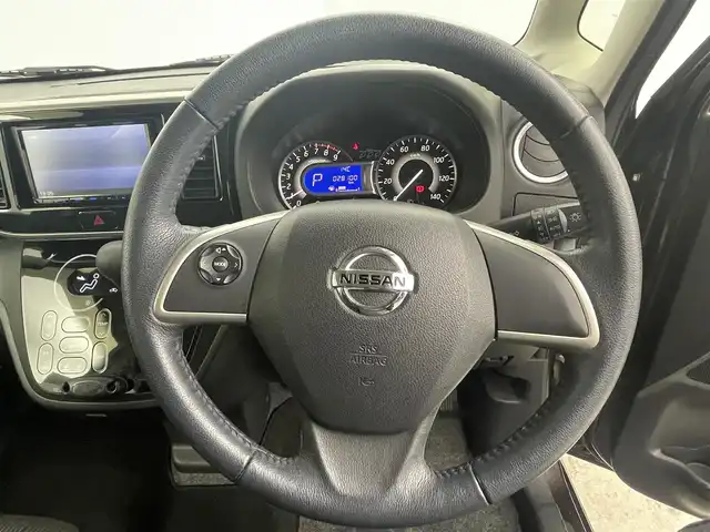 日産 デイズ ルークス ハイウェイスターX 群馬県 2018(平30)年 2.8万km アッシュブラウンM ７インチナビ　全方位カメラ　衝突軽減システム　パワースライドドア　アイドリングストップ　レーンアシスト　オートマチックハイビーム　横滑り防止　スマートキー　プッシュスタート　オートエアコン　禁煙車