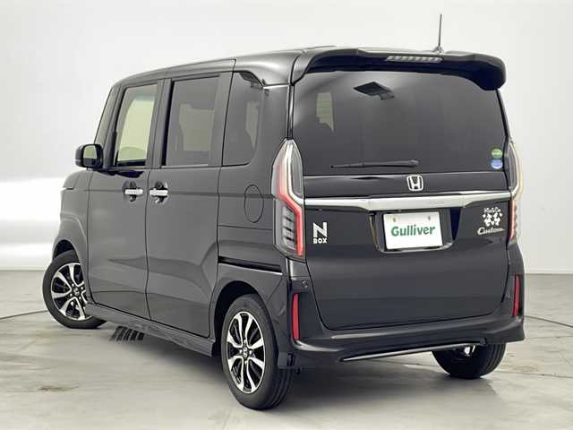 ホンダ Ｎ ＢＯＸ カスタム G L ホンダセンシング 愛知県 2019(令1)年 6.3万km クリスタルブラックパール 純正8インチメモリナビ/フルセグTV/CD/DVD/BT/USB/AM/FM/バックカメラ/ビルトインETC/ホンダセンシング/・衝突軽減ブレーキ/・誤発進抑制機能/・後方誤発進抑制機能/・路外逸脱警報機能/・アダプティブクルーズコントロール/・車線維持支援システム/・歩行者事故低減ステアリング/・先行車発進お知らせ機能/・標識認識機能/両側パワースライドドア/USBポート/サンシェード/プッシュスタート/スマートキー/横滑り防止/ステアリングスイッチ/電動格納ミラー/純正フロアマット/純正14インチAW/LEDオートヘッドライト/フォグランプ
