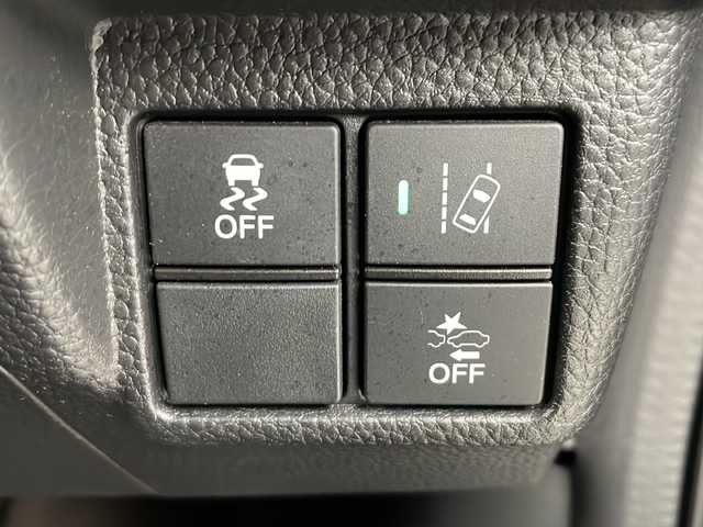 ホンダ Ｎ ＢＯＸ カスタム G L ホンダセンシング 愛知県 2019(令1)年 6.3万km クリスタルブラックパール 純正8インチメモリナビ/フルセグTV/CD/DVD/BT/USB/AM/FM/バックカメラ/ビルトインETC/ホンダセンシング/・衝突軽減ブレーキ/・誤発進抑制機能/・後方誤発進抑制機能/・路外逸脱警報機能/・アダプティブクルーズコントロール/・車線維持支援システム/・歩行者事故低減ステアリング/・先行車発進お知らせ機能/・標識認識機能/両側パワースライドドア/USBポート/サンシェード/プッシュスタート/スマートキー/横滑り防止/ステアリングスイッチ/電動格納ミラー/純正フロアマット/純正14インチAW/LEDオートヘッドライト/フォグランプ