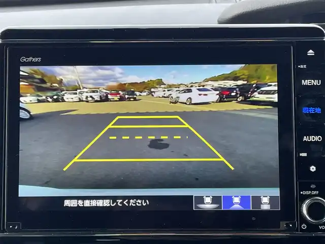 ホンダ Ｎ ＢＯＸ カスタム EX ターボ 愛媛県 2022(令4)年 1.3万km プラチナホワイトパール ワンオーナー/ディーラーOP8インチメモリナビ//CD.DVD.FM.AM.フルセグ.SD.USB.BT//バックカメラ/ETC2.0/純正ナビ連動前後ドライブレコーダー/両側パワースライドドア/Honda SENSING/●衝突軽減ブレーキ（CMBS）/●誤発進抑制機能/●歩行者事故低減ステアリング/●路外逸脱抑制機能/●渋滞追従機能付アダプティブクルーズコントロール（ACC）/●車線維持支援システム（LKAS）/●先行車発進お知らせ機能/●標識認識機能/●後方誤発進抑制機能/●オートハイビーム/コーナーセンサー/電動パーキングブレーキ/オートブレーキホールド/プライムスムース＆トリコットコンビシート/運転席＆助手席シートヒーター/運転席シートバックテーブル/アレルクリーンプラスシート/大型ルーフコンソール/革巻きステアリング/パドルシフト/助手席スーパースライドシート/プラズマクラスター技術搭載フルオート・エアコンディショナー/純正フロアマット/シルバー塗装＋切削 15インチアルミホイール/LEDヘッドライト/フォグランプ/オートライト/オートリトラミラー/純正ドアバイザー