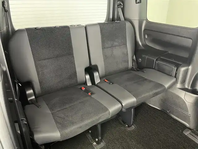 トヨタ ヴォクシー ZS 煌Ⅲ 愛知県 2021(令3)年 4.5万km ブラック トヨタセーフティセンス/純正９インチナビ/純正フリップダウンモニター/ETC/バックカメラ/両側パワースライドドア/前後ドライブレコーダー/ハーフレザーシート/LEDヘッドライト/エンジンスタートボタン/純正フロアマット/衝突被害軽減ブレーキ/オートライト/オートマチックハイビーム/コーナーセンサー/チップアップシート/クルーズコントロール/純正9型ナビ　純正12型後席モニター　8人　両側電動スライドドア　セーフティセンス　衝突軽減　LEDオートライト　追従クルコン　ハーフレザー　バックカメラ　前後ドラレコ　ETC　スマートキー WAC