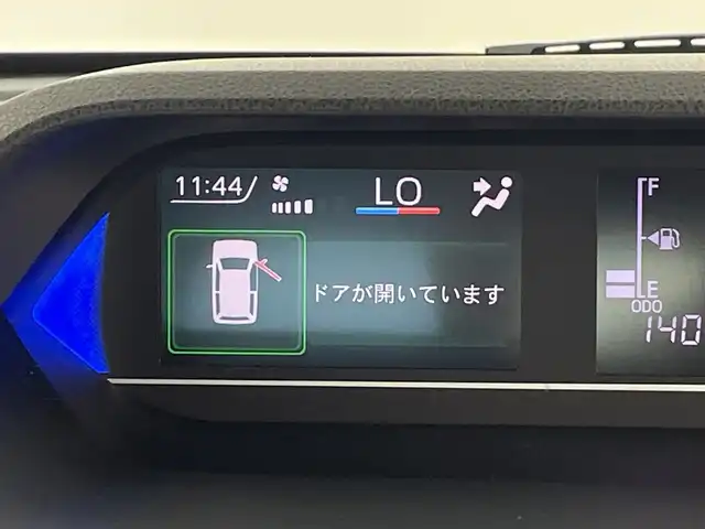 スバル シフォン カスタムR 鹿児島県 2024(令6)年 1.4万km シャイニングホワイトパール ワンオーナー/純正9型ディスプレイオーディオ/Apple CarPlay/フルセグTV/FM/AM/Bluetooth/ETC/全周囲カメラ/衝突軽減ブレーキ/レーンキープアシスト/盗難防止装置/パーキングアシスト/クルーズコントロール/デジタルインナーミラー/ステアリングリモコン/シートヒーター（D席+N席）/両側パワースライドドア/前後コーナーセンサー/LEDヘッドライト/オートライト/オートエアコン/スマートキー×2/プッシュスタートボタン/12V電源/USBジャック/純正14インチアルミホイール/純正フロアマット/取扱説明書/保証書