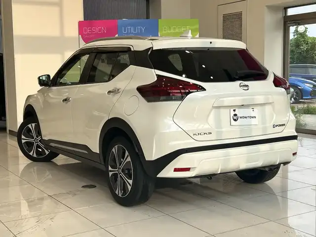 日産 キックス X 埼玉県 2020(令2)年 4.6万km ブリリアントホワイトパール エマージェンシーブレーキ /プロパイロット /純正9インチメモリナビ/　　CD/DVD/BT/フルセグ/アラウンドビューモニター /LEDオートライト /ハーフレザーシート /純正17インチアルミホイール/インテリジェントミラー/電子パーキング/ステアリングスイッチ /純正ETC