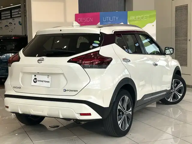 日産 キックス X 埼玉県 2020(令2)年 4.6万km ブリリアントホワイトパール エマージェンシーブレーキ /プロパイロット /純正9インチメモリナビ/　　CD/DVD/BT/フルセグ/アラウンドビューモニター /LEDオートライト /ハーフレザーシート /純正17インチアルミホイール/インテリジェントミラー/電子パーキング/ステアリングスイッチ /純正ETC
