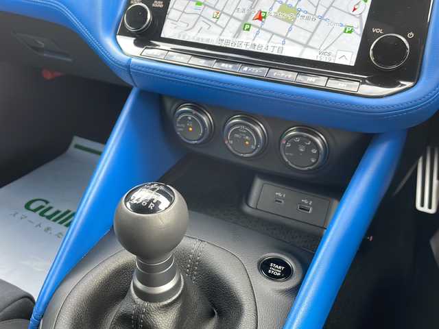 日産 フェアレディ Ｚ バージョンST 東京都 2024(令6)年 0.2万km パールⅡ 車体色　XKJ　プリズムホワイト×スーパーブラック/新車時保証書/ナビ説明書/エマージェンシーブレーキ/前・側・後方支援/インテリジェントクルーズコントロール/純正ナビ/フルセグTV【走行中映ります】/BT/USB/AppleCarplay/BOSEサウンド/バックカメラ　ETC2.0/LEDヘッドライト/オートライト/スマートキー×2【キータグ有】/革巻きハンドル/RECAROシート/BLITZ車高調/SR-SDIXELローター＆パッド/社外１９インチアルミ【TWS】