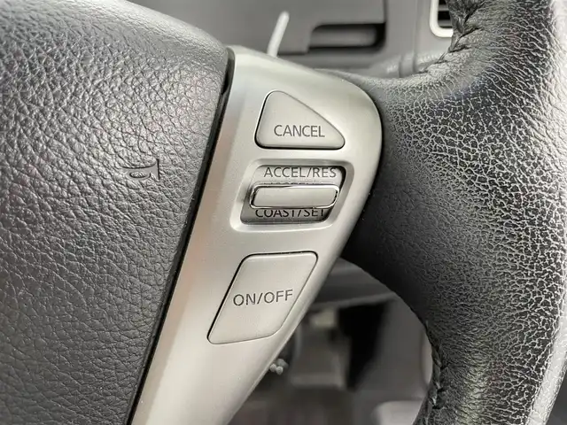 日産 セレナ ハイウェイS S HV Aセーフ 富山県 2014(平26)年 8.7万km ダイヤモンドブラック 純正ナビ【MP313D-W】/（AM/FM/CD/DVD/AUX/BT）/フルセグTV/アラウンドビューモニター/両側パワースライドドア/クルーズコントロール/エマージェンシーブレーキ/レーンキープアシスト/オートLEDヘッドライト/コーナーセンサー/ドライブレコーダー前後/ETC/スマートキー×２/プッシュスタート/純正フロアマット/アイドリングストップ