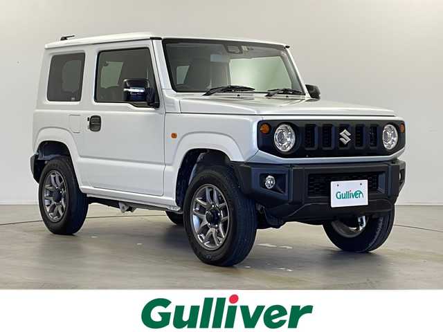 スズキ ジムニー XC 栃木県 2023(令5)年 2.1万km ピュアホワイトP スズキセーフティサポート/・デュアルカメラブレーキサポート/・デュアルセンサーブレーキサポート/・誤発進抑制機能/・車線逸脱抑制機能/・車線逸脱警報機能/・ふらつき警報機能/・先行車発進お知らせ機能/・標識認識機能/禁煙車/4WD/オートライト/LEDヘッドライト/アイドリングストップ/ヘッドライトウォッシャー/シートヒーター/クルーズコントロール/革巻きステアリング/スマートキー/プッシュスタート/ステアリングスイッチ