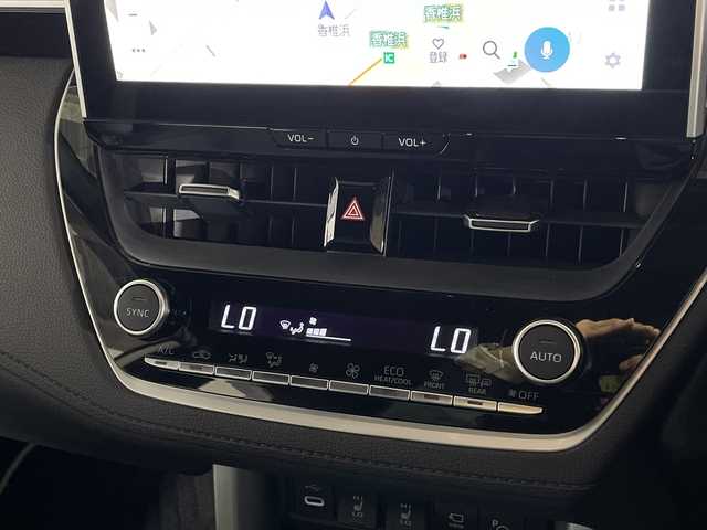 トヨタ カローラ クロス ハイブリッド Z 福岡県 2023(令5)年 1万km プラチナホワイトパールマイカ 純正ディスプレイオーディオ/フルセグテレビ/バックカメラ/サイドカメラ/パワーバックドア/パワーシート/シートヒーター/ハーフレザーシート/革巻きステアリング/パーキングアシスト/LEDヘッドライト/BSM/ETC