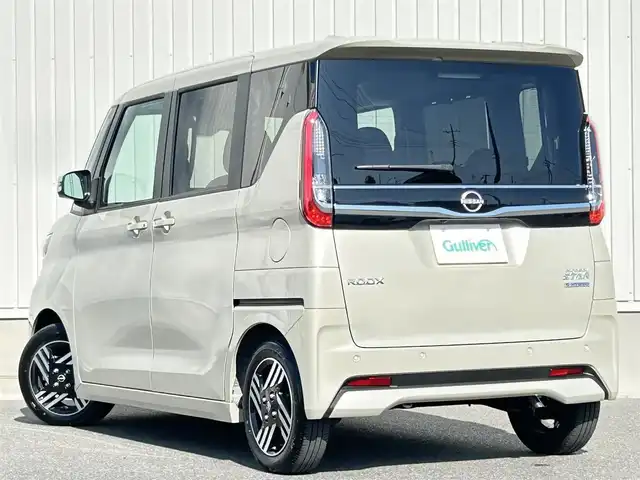 日産 ルークス HWS X プロパイロットED 群馬県 2025(令7)年 0.2万km フローズンバニラパール ワンオーナー/純正ナビ/　(AM/FM/BT/TV/SD)/両側パワースライドドア/アラウンドビューモニター/プロパイロット/エマージェンシーブレーキ/車線逸脱警報/車線逸脱防止支援機能/先行車発進お知らせ機能/標識認識機能/クリアランスソナー/純正ドライブレコーダー(前方・車内)/純正フロアマット/後席サンシェード/ステアリングリモコン/LEDヘッドライト/AUTOライト/保証書