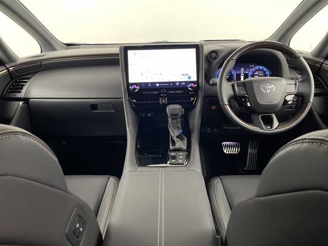 トヨタ アルファードハイブリット Z 埼玉県 2025(令7)年 0.8万km ブラック モデリスタエアロ/左右独立ムーンルーフ/純正14インチナビ機能付きディスプレイオーディオ/　(Bluetooth/HDMI/FM/AM/Miracast)/全方位カメラ/フルセグテレビ/両側パワースライドドア/ビルトインETC2.0/ドライブレコーダー/パワーバックドア/アダプティブクルーズコントロール/衝突被害軽減ブレーキ/車線逸脱警報/プロアクティブドライビングアシスト/クリアランスソナー/ブラインドスポットモニター/デジタルインナーミラー/ステアリングヒーター/シートヒーター/エアーシート/サイドエンブレムイルミネーション/ワイヤレス充電/電動パーキングブレーキ/ブレーキホールド/メモリ付きパワーシート/プッシュスタート/純正18インチアルミホイール