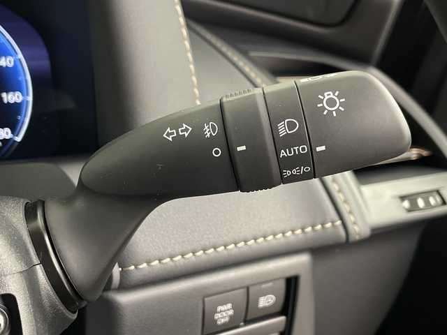 トヨタ アルファードハイブリット Z 埼玉県 2025(令7)年 0.8万km ブラック モデリスタエアロ/左右独立ムーンルーフ/純正14インチナビ機能付きディスプレイオーディオ/　(Bluetooth/HDMI/FM/AM/Miracast)/全方位カメラ/フルセグテレビ/両側パワースライドドア/ビルトインETC2.0/ドライブレコーダー/パワーバックドア/アダプティブクルーズコントロール/衝突被害軽減ブレーキ/車線逸脱警報/プロアクティブドライビングアシスト/クリアランスソナー/ブラインドスポットモニター/デジタルインナーミラー/ステアリングヒーター/シートヒーター/エアーシート/サイドエンブレムイルミネーション/ワイヤレス充電/電動パーキングブレーキ/ブレーキホールド/メモリ付きパワーシート/プッシュスタート/純正18インチアルミホイール