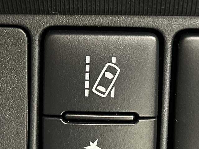 トヨタ アクア S スタイルブラック 三重県 2020(令2)年 4.1万km ホワイトパールクリスタルシャイン /禁煙車//純正ナビ//パノラミックビューモニター//トヨタセーフティセンス//プリクラッシュセーフティ//オートマチックハイビーム//レーディパーチャーアラート//ETC//ドライブレコーダー//LEDヘッドライト//オートライト