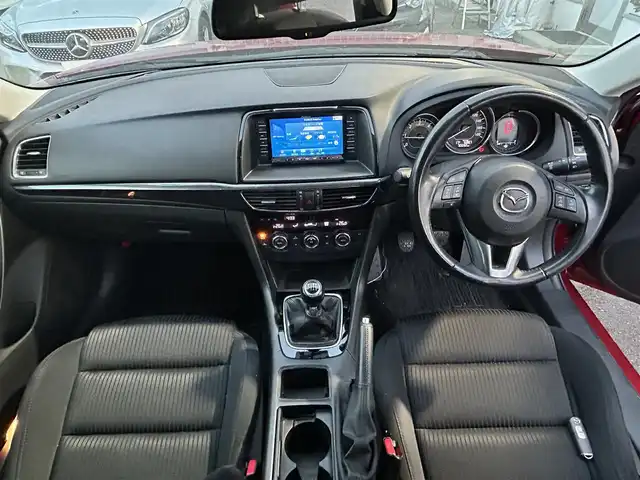 マツダ アテンザ ワゴン XD 奈良県 2013(平25)年 7万km ソウルレッドプレミアムメタリック /ワンオーナー//社外ナビ【Ｃ９Ｐ９】/CD/DVD/BT/フルセグTV//プッシュスタート//クルーズコントロール//ＡＦＳ//横滑り防止システム//アイドリングストップ//ルーフレール//ウィンカーミラー//革巻きステアリング//19インチ純正ＡＷ//スタッドレスタイヤ積み込みＡＷ付き//ＥＴＣ//バニティミラーライト付き//スペアキーｘ１//オートライト/フォグ//純正フロアマット//保証書/取扱説明書/ナビ取扱