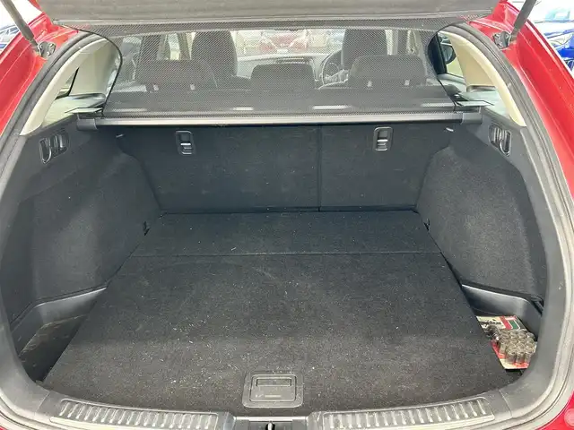 マツダ アテンザ ワゴン XD 奈良県 2013(平25)年 7万km ソウルレッドプレミアムメタリック /ワンオーナー//社外ナビ【Ｃ９Ｐ９】/CD/DVD/BT/フルセグTV//プッシュスタート//クルーズコントロール//ＡＦＳ//横滑り防止システム//アイドリングストップ//ルーフレール//ウィンカーミラー//革巻きステアリング//19インチ純正ＡＷ//スタッドレスタイヤ積み込みＡＷ付き//ＥＴＣ//バニティミラーライト付き//スペアキーｘ１//オートライト/フォグ//純正フロアマット//保証書/取扱説明書/ナビ取扱