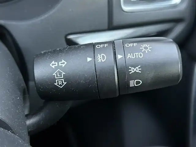 マツダ アテンザ ワゴン XD 奈良県 2013(平25)年 7万km ソウルレッドプレミアムメタリック /ワンオーナー//社外ナビ【Ｃ９Ｐ９】/CD/DVD/BT/フルセグTV//プッシュスタート//クルーズコントロール//ＡＦＳ//横滑り防止システム//アイドリングストップ//ルーフレール//ウィンカーミラー//革巻きステアリング//19インチ純正ＡＷ//スタッドレスタイヤ積み込みＡＷ付き//ＥＴＣ//バニティミラーライト付き//スペアキーｘ１//オートライト/フォグ//純正フロアマット//保証書/取扱説明書/ナビ取扱