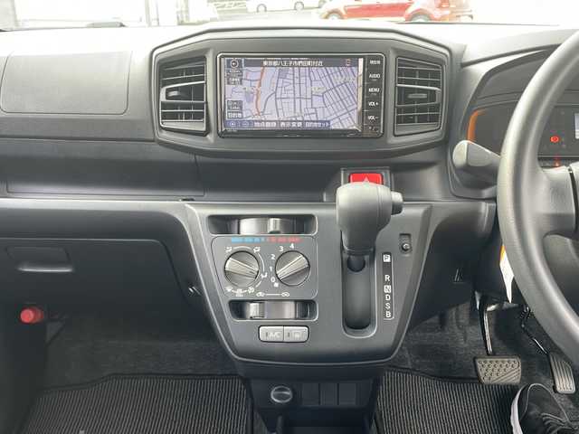 トヨタ ピクシスエポック L SAⅢ 東京都 2019(平31)年 0.4万km ライトブルー カラーナンバーB83（スカイブルーメタリック）/ワンオーナー/メモリナビ/ワンセグテレビ/バックカメラ/アイドリングストップ/キーレス/スペアキー/保証書/取説書