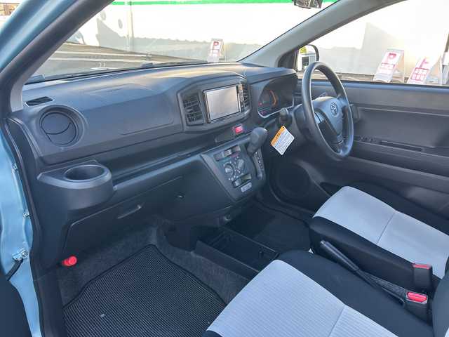 トヨタ ピクシスエポック L SAⅢ 東京都 2019(平31)年 0.4万km ライトブルー カラーナンバーB83（スカイブルーメタリック）/ワンオーナー/メモリナビ/ワンセグテレビ/バックカメラ/アイドリングストップ/キーレス/スペアキー/保証書/取説書