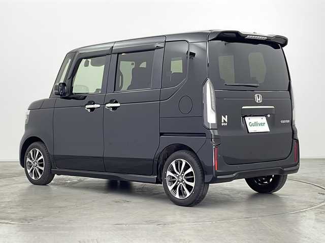 ホンダ Ｎ ＢＯＸ カスタム 群馬県 2024(令6)年 0.1万km クリスタルブラックパール 純正８型ナビ　バックカメラ　片側電動スライドドア　ドライブレコーダー　アダプティブクルーズコントロール　シートヒーター　衝突被害軽減ブレーキ　横滑り防止装置　コーナーセンサー　ＬＥＤ　禁煙車