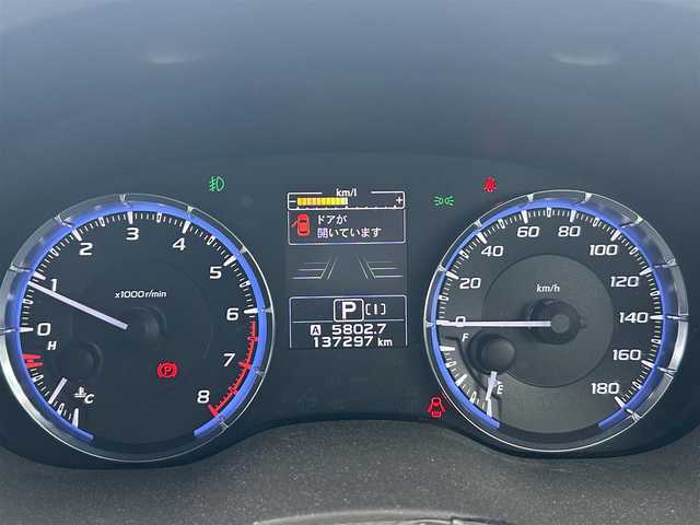 スバル レヴォーグ 1．6GT アイサイト 岩手県 2016(平28)年 13.8万km クリスタルホワイトP 横滑り防止装置/レーンアシスト/盗難防止装置/オートライト/純正ヘッドライト/衝突被害軽減システム/4wd/パドルシフト/クルーズコントロール追従有/Bluetootｈ/社外ナビ/純正フロアマット