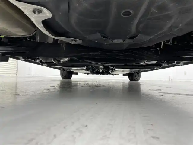 日産 ノート X 茨城県 2023(令5)年 0.9万km ダークメタルグレー 純正9型ナビ/全周囲カメラ/フルセグ/ワイヤレス充電/プロパイロット/衝突被害軽減ブレーキ/車線逸脱抑制装置/オートマチックハイビーム/ソナー/BSI/ETC2.0/ドラレコ/LEDヘッドライト/スマートキー