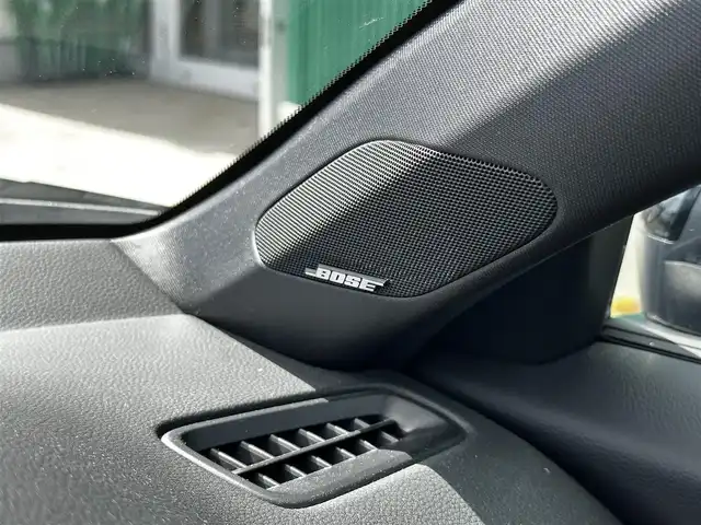 ホンダ シビック RS 宮城県 2025(令7)年 1.8万km クリスタルブラックパール ワンオーナー/BOSEプレミアムサウンドシステム/ホンダセンシング/●衝突軽減ブレーキ（CMBS）/●先行車発進お知らせ機能/●歩行者事故低減ステアリング/●路外逸脱抑制機能/●標識認識機能/●渋滞追従機能付アダプティブクルーズコントロール（ACC） /●車線維持支援システム（LKAS）/●ブラインドスポットインフォメーション/●近距離衝突軽減ブレーキ/●パーキングセンサーシステム/●後退出庫サポート/●アダプティブドライビングビーム/ホンダコネクトディスプレー/・車内Wi-Fi/・地デジTV/・AppleCarPlay/AndroidAuto/・Googleマップ/GooglePlay/・9インチワイドディスプレイ/・バックカメラ/・充電用USBジャック/・ETC2.0/ワイヤレス充電器/ハーフレザーシート/シートヒーター/パワーシート/革巻きステアリング/ステアリングスイッチ/電動パーキングブレーキ/ブレーキホールド/LEDヘッドランプ/オートライト/スマートキー＆プッシュスタート/電動格納ミラー/純正18インチAW/フロアマット/W/サイド/カーテンエアバッグ/取扱説明書/保証書