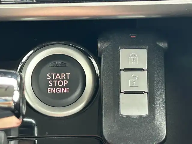 日産 デイズ ルークス HWS X Vセレクション 静岡県 2016(平28)年 2.2万km 青Ⅱ 青黒ツートーン色/エマージェンシーブレーキ/純正ＳＤナビ/ＴＶ/アラウンドビューカメラ/ＢＴオーディオ/ドラレコ/両側電動スライドドア/ＬＥＤヘッドライト/フォグランプ/純正フロアマット/純正１５ＡＷ
