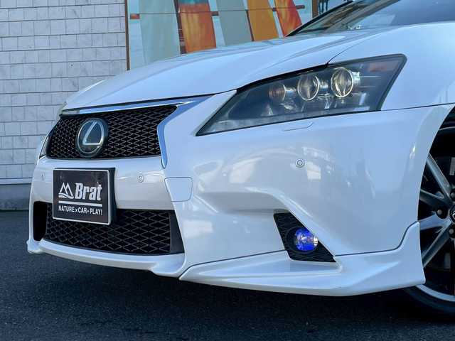 レクサス ＧＳ 450h Fスポーツ 滋賀県 2012(平24)年 8.8万km ホワイトパールクリスタルシャイン マークレビンソン/プリクラッシュセーフティ/ナイトビューカメラ/TRD4本出しマフラー/純正エアロ/サンルーフ/ブラウンレザーシート/前席エアシート＆ヒーター/前席パワーシート/パワートランク/メーカーナビ/バックカメラ/フルセグTV：DVD：CD：USB：AUX/デイライトフォグ/ハンドルヒーター/ビルトインETC/コーナーセンサー/オートサンシェード/オートハイビーム/パドルシフト/純正フロアマット/レーダークルーズコントロール/保証書・取扱説明書