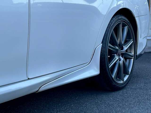 レクサス ＧＳ 450h Fスポーツ 滋賀県 2012(平24)年 8.8万km ホワイトパールクリスタルシャイン マークレビンソン/プリクラッシュセーフティ/ナイトビューカメラ/TRD4本出しマフラー/純正エアロ/サンルーフ/ブラウンレザーシート/前席エアシート＆ヒーター/前席パワーシート/パワートランク/メーカーナビ/バックカメラ/フルセグTV：DVD：CD：USB：AUX/デイライトフォグ/ハンドルヒーター/ビルトインETC/コーナーセンサー/オートサンシェード/オートハイビーム/パドルシフト/純正フロアマット/レーダークルーズコントロール/保証書・取扱説明書
