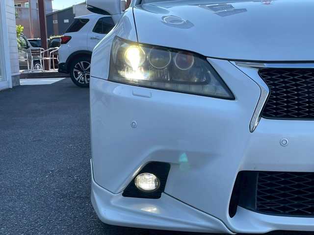 レクサス ＧＳ 450h Fスポーツ 滋賀県 2012(平24)年 8.8万km ホワイトパールクリスタルシャイン マークレビンソン/プリクラッシュセーフティ/ナイトビューカメラ/TRD4本出しマフラー/純正エアロ/サンルーフ/ブラウンレザーシート/前席エアシート＆ヒーター/前席パワーシート/パワートランク/メーカーナビ/バックカメラ/フルセグTV：DVD：CD：USB：AUX/デイライトフォグ/ハンドルヒーター/ビルトインETC/コーナーセンサー/オートサンシェード/オートハイビーム/パドルシフト/純正フロアマット/レーダークルーズコントロール/保証書・取扱説明書