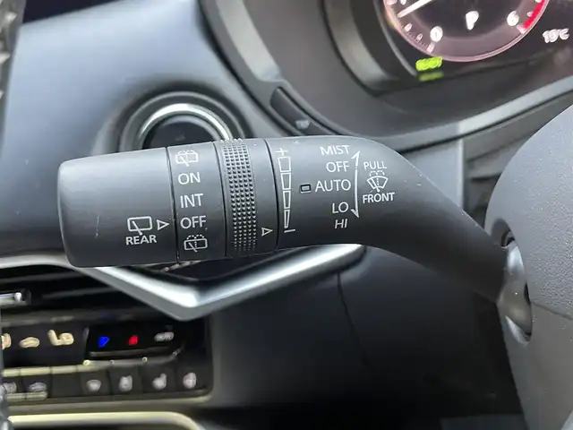 マツダ ＣＸ－６０ XD HV エクスクルーシブスポーツ 滋賀県 2022(令4)年 3.4万km ロジウムホワイトプレミアムメタリック 純正12.3インチナビ/Bluetooth/AppleCarPlay/AndoroidAuto/USB/フルセグ/レザーシート/BOSEサウンド/全方位カメラ/追従クルーズコントロール/クリアランスソナー/BSM/衝突軽減/ドラレコ（前後）/AC100V/4WD/ヒルディセントコントロール/電動パーキングブレーキ/オートブレーキホールド/パワーシート/ベンチレーション（D/N）/シートヒーター（全席）/ステアリングヒーター/ビルトインETC/パワーバックドア/パドルシフト/電動チルトステアリング/シートポジションメモリ/プッシュスタート/スマートキー/ステアリングリモコン/純正マット