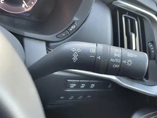 マツダ ＣＸ－６０ XD HV エクスクルーシブスポーツ 滋賀県 2022(令4)年 3.4万km ロジウムホワイトプレミアムメタリック 純正12.3インチナビ/Bluetooth/AppleCarPlay/AndoroidAuto/USB/フルセグ/レザーシート/BOSEサウンド/全方位カメラ/追従クルーズコントロール/クリアランスソナー/BSM/衝突軽減/ドラレコ（前後）/AC100V/4WD/ヒルディセントコントロール/電動パーキングブレーキ/オートブレーキホールド/パワーシート/ベンチレーション（D/N）/シートヒーター（全席）/ステアリングヒーター/ビルトインETC/パワーバックドア/パドルシフト/電動チルトステアリング/シートポジションメモリ/プッシュスタート/スマートキー/ステアリングリモコン/純正マット