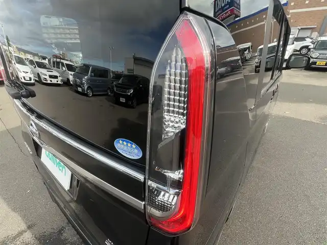 日産 ルークス HWS X プロパイロットED 秋田県 2021(令3)年 2.6万km ブラック ４WD/インテリジェントエマージェンシーブレーキ/プロパイロット/両側パワースライドドア/ハンズフリーオートスライドドア/LEDヘッドライト/純正メモリナビ（CD/BT)/フルセグ/アラウンドビューモニター/日産純正１４インチアルミ（夏タイヤ装着）/スマートキー/アイドリングストップ/プッシュスタート/インテリジェントクルーズコントロール追従走行有/コーナーセンサー/車線逸脱防止支援システム/ステアリングスイッチ/前席シートヒーター/電動パーキングブレーキ/オートブレーキホールド機能/純正フロアマット/純正ドアバイザー/オートライト/オートエアコン/パワーステアリング/パワーウィンドウ/横滑り防止/盗難防止装置/寒冷地仕様/電動格納ウィンカーミラー