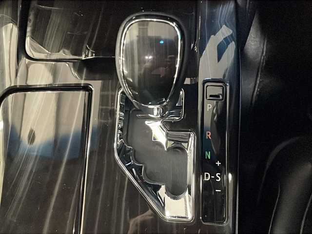 トヨタ クラウン ハイブリッド アスリートS 福島県 2016(平28)年 13.5万km ホワイトパールクリスタルシャイン 純正ナビ(フルセグTV/BT/CD/DVD/AM/FM)　サンルーフ 前後ドラレコ　クルーズコントロール　パワーシート（D席/N席）　シートヒーター(D席/N席）　ステアリングヒーター レーダー　デジタルインナーミラー　ビルトインＥＴＣ　フルエアロ　電動サンシェード LEDヘッドライト 純正ＡＷ　　エンジンスターター　スマートキー スペアキー 保証書 取扱説明書