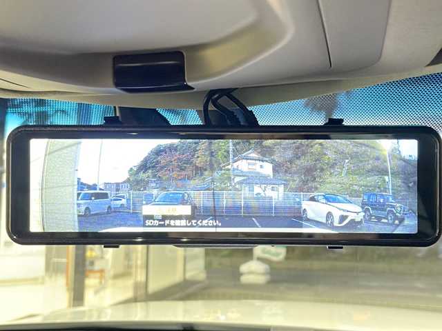 トヨタ クラウン ハイブリッド アスリートS 福島県 2016(平28)年 13.5万km ホワイトパールクリスタルシャイン 純正ナビ(フルセグTV/BT/CD/DVD/AM/FM)　サンルーフ 前後ドラレコ　クルーズコントロール　パワーシート（D席/N席）　シートヒーター(D席/N席）　ステアリングヒーター レーダー　デジタルインナーミラー　ビルトインＥＴＣ　フルエアロ　電動サンシェード LEDヘッドライト 純正ＡＷ　　エンジンスターター　スマートキー スペアキー 保証書 取扱説明書