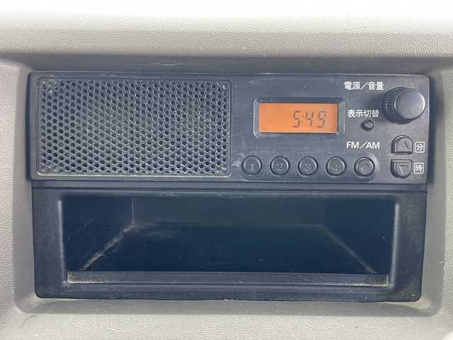 スズキ エブリイ PA 道央・札幌 2015(平27)年 6.7万km スペリアホワイト ・4WD/・両側スライドドア/・社外AW夏タイヤ積み込み/・純正オーディオ/・ヘッドライトレベライザー