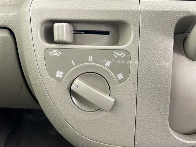 スズキ エブリイ PA 道央・札幌 2015(平27)年 6.7万km スペリアホワイト ・4WD/・両側スライドドア/・社外AW夏タイヤ積み込み/・純正オーディオ/・ヘッドライトレベライザー