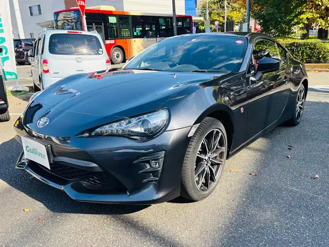 トヨタ ８６ GT 神奈川県 2018(平30)年 1.8万km ダークグレーメタリック ワンオーナー/純正ナビYV/バックモニター/スペアキー/保証書・取説/ディーラー点検記録簿