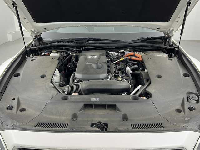 トヨタ クラウン ハイブリッド RS 愛知県 2019(令1)年 3.8万km ホワイトパールクリスタルシャイン 純正8インチナビ　/（フルセグTV/ＣＤ/ＤＶＤ/Ｂｌｕｅｔｏｏｔｈ/SD)/バックカメラ/トヨタセーフティセンス/・衝突軽減ブレーキ　/・レーンキープアシスト　/・レーダークルーズコントロール/ＥＴＣ　/ドライブレコーダー　/パワーシート/シートヒーター/LEDヘッドライト/純正フロアマット/純正18インチアルミホイール/スマートキー/プッシュスタート/横滑り防止装置